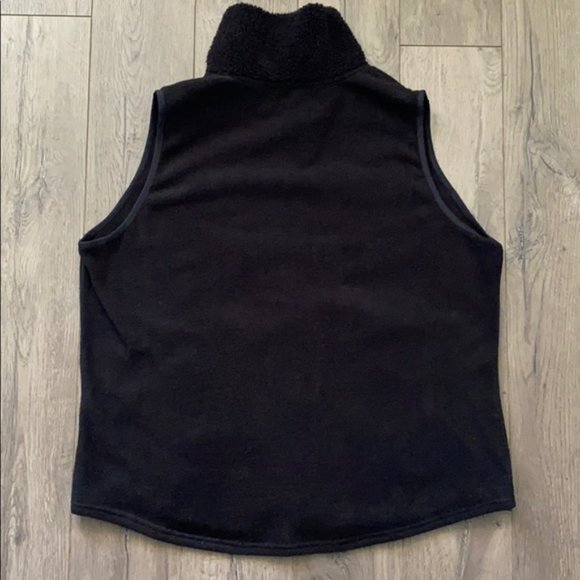Chaps Women's Black Button Front Plush Fleece Vest - Picture 4 of 5